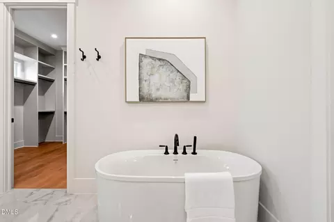 Bath - 9105 Overlook Crest Dr, Wake Forest, NC 27587 photo 5 of 11