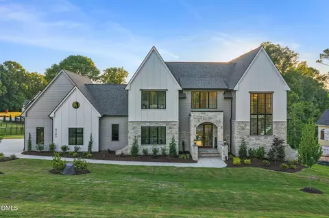 9105 Overlook Crest Dr, Wake Forest, NC 27587