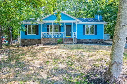 11 Bentwood Pl, Durham, NC 27703
