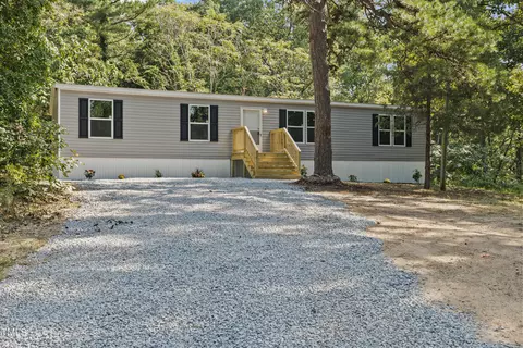 138 Tillman Rd, Sanford, NC 27330