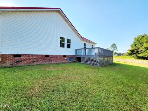 905 Warren Rd, Erwin, NC 28339 photo 7