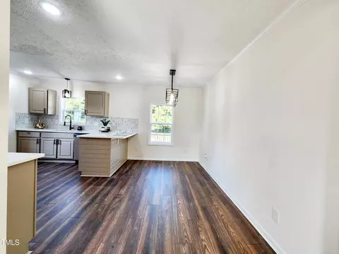 905 Warren Rd, Erwin, NC 28339 photo 18