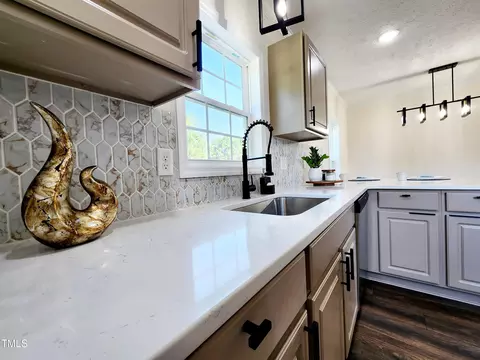 905 Warren Rd, Erwin, NC 28339 photo 19