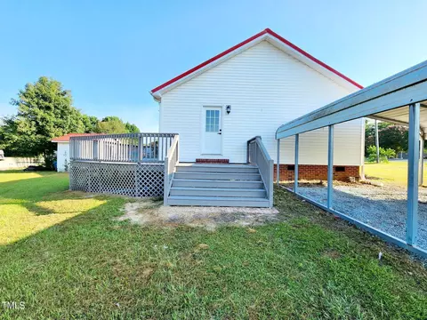 905 Warren Rd, Erwin, NC 28339 photo 5