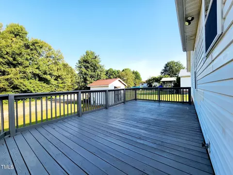 905 Warren Rd, Erwin, NC 28339 photo 9