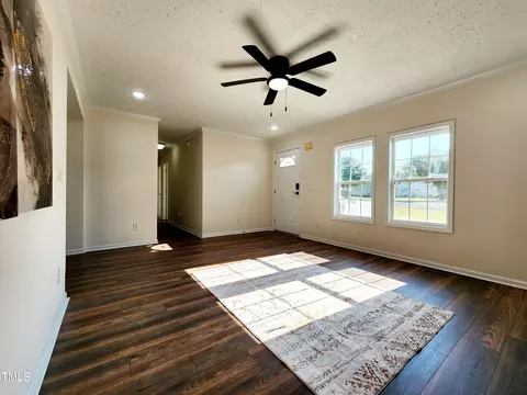 905 Warren Rd, Erwin, NC 28339 photo 16