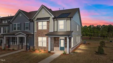 959 Alma Railway Dr, Wake Forest, NC 27587