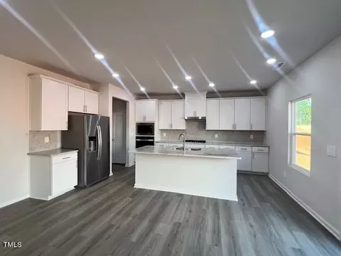 177 Klamath Dr, Garner, NC 27529 photo 2