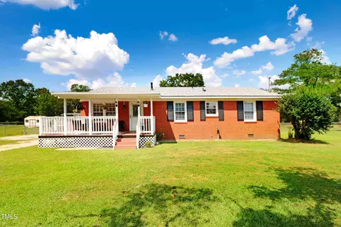 156 Rollins Rd, Goldsboro, NC 27534