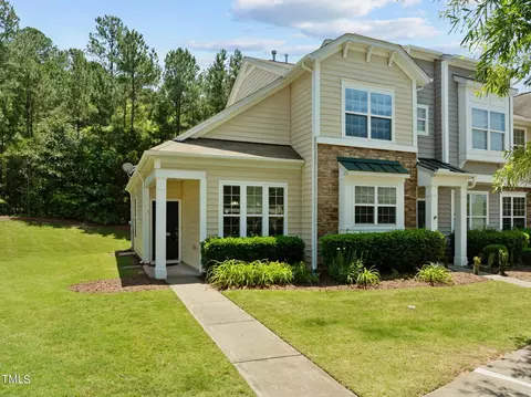 1301 Denmark Manor Dr, Morrisville, NC 27560