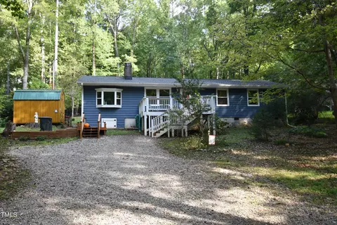 1042 Holden Rd, Youngsville, NC 27596
