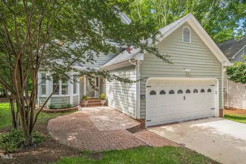 213 E Wind Ln, Cary, NC 27518