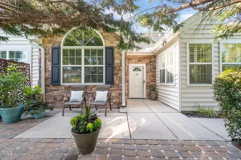 1115 Blue Bird Ln, Wake Forest, NC 27587