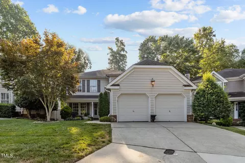 209 Walter Hagen Dr, Mebane, NC 27302