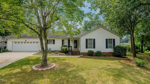 3302 Delaney Ct, Burlington, NC 27215
