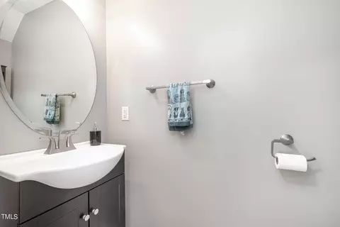 2 Intrepid Ct, Durham, NC 27703 photo 16