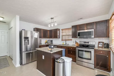 2 Intrepid Ct, Durham, NC 27703 photo 15
