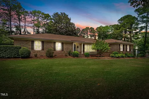 1700 Pine Forest Dr, Scotland Neck, NC 27874