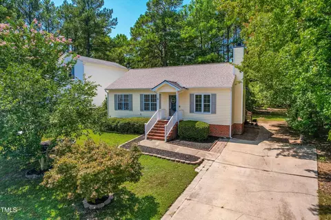 906 Delham Rd, Knightdale, NC 27545