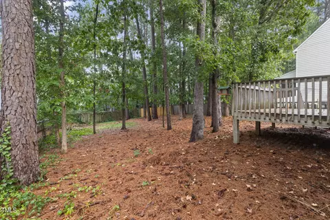 Exterior - 19 Ringwood Ct, Durham, NC 27713 photo 7 of 8