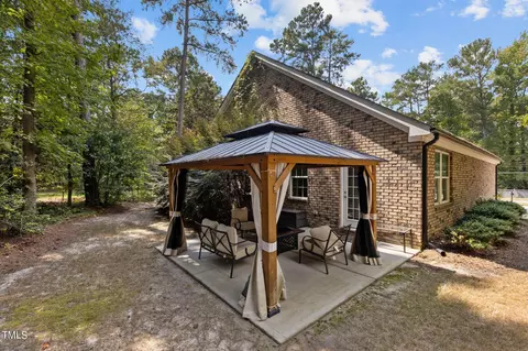 Exterior - 1307 Pineview Dr, Garner, NC 27529 photo 6 of 7
