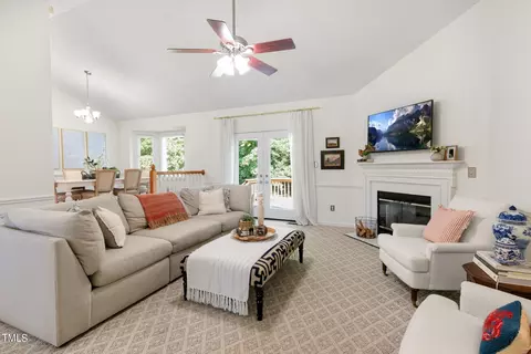 737 E Keri Dr, Garner, NC 27529 photo 7