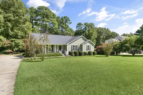 737 E Keri Dr, Garner, NC 27529 photo 3