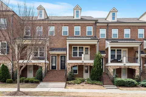 836 Bankston Woods Way, Raleigh, NC 27609