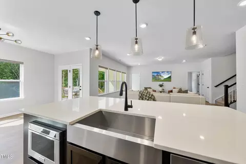 Kitchen - 126 Courrone Ct, Willow Spring, NC 27592 photo 5 of 7