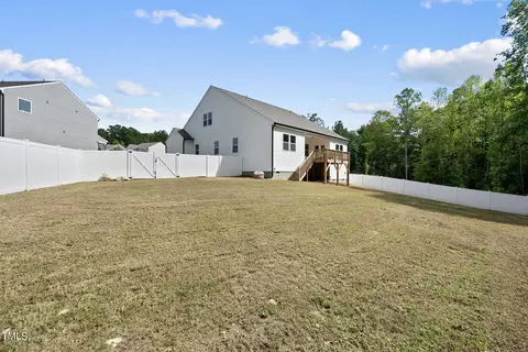 Exterior - 126 Courrone Ct, Willow Spring, NC 27592 photo 10 of 11
