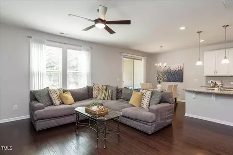 1407 Catch Fly Ln, Durham, NC 27713 photo 5