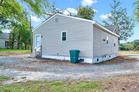 Exterior - 304 W Main St, Pine Level, NC 27568 photo 7 of 11