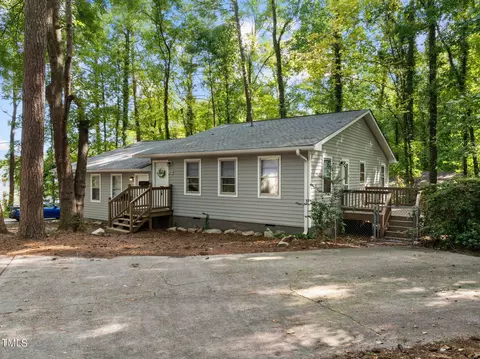 Exterior - 2909 Oberry St, Raleigh, NC 27607 photo 2 of 5