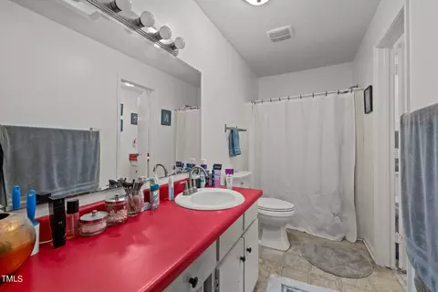 Bath - 2909 Oberry St, Raleigh, NC 27607 photo 4 of 4