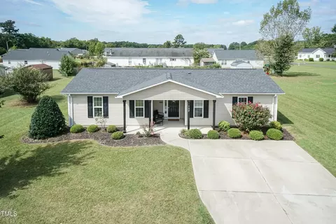 102 Redwood Cir, Kenly, NC 27542