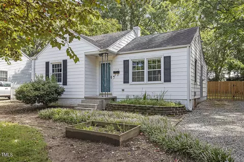 1716 Bennett St, Raleigh, NC 27604