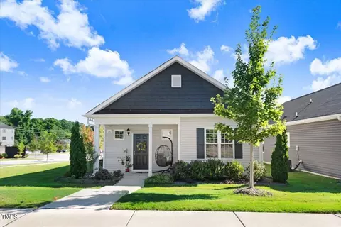 141 E Wilson St, Clayton, NC 27520