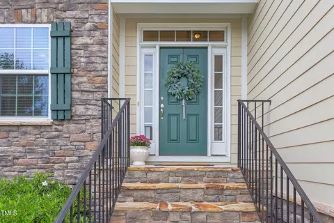131 Strolling Way, Durham, NC 27707 photo 3