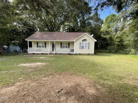 120 Meadow Ridge Dr, Willow Spring, NC 27592 photo 2