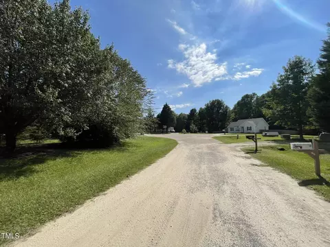 120 Meadow Ridge Dr, Willow Spring, NC 27592 photo 13