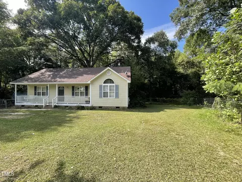 120 Meadow Ridge Dr, Willow Spring, NC 27592 photo 3