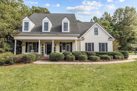 7804 Kingsbrook Ct, Wake Forest, NC 27587