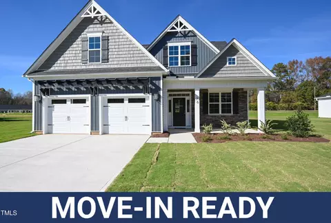 76 Abingdon Farms Dr, Selma, NC 27576