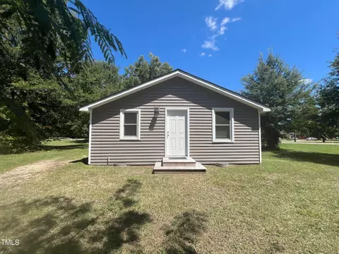 708 E Vance Street St, Dunn, NC 28334 photo 32