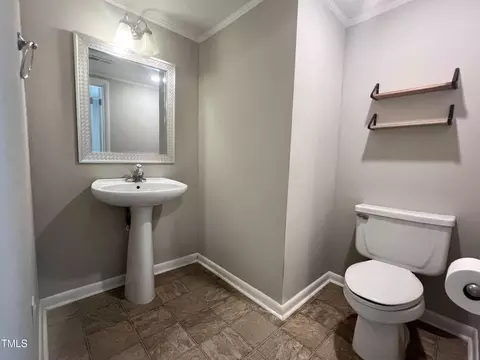 708 E Vance Street St, Dunn, NC 28334 photo 18