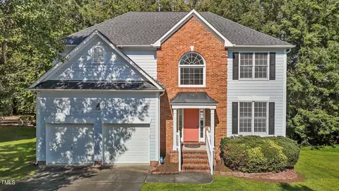 10 Lullwater Ct, Durham, NC 27703