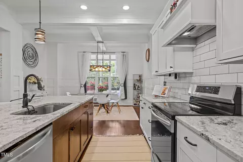6118 Sibling Pine Dr, Durham, NC 27705 photo 9