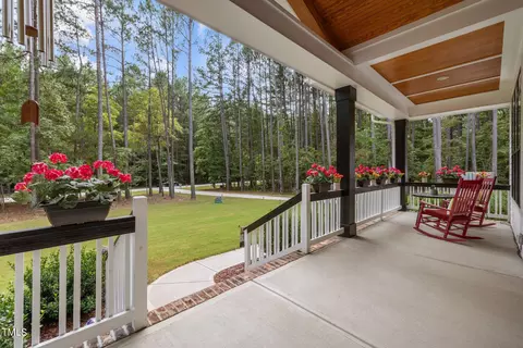6118 Sibling Pine Dr, Durham, NC 27705 photo 3