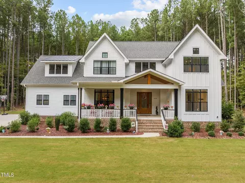 6118 Sibling Pine Dr, Durham, NC 27705 photo 1