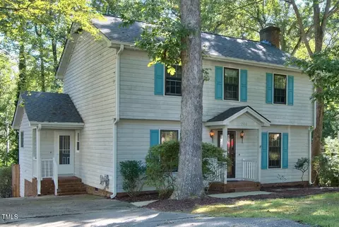 7408 Deer Track Dr, Raleigh, NC 27613